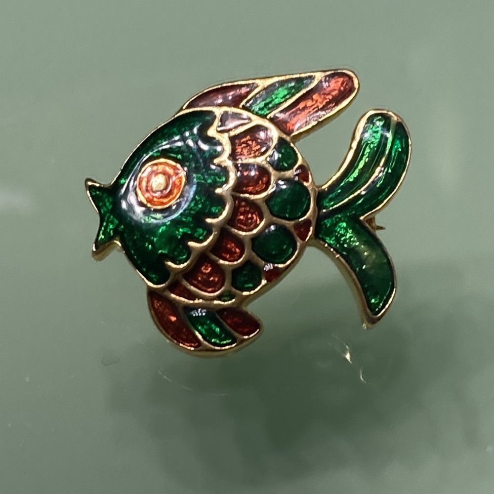 Vintage Ivana Fish Pin